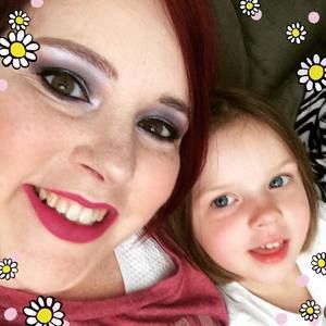 Meet your Posher, Leslie